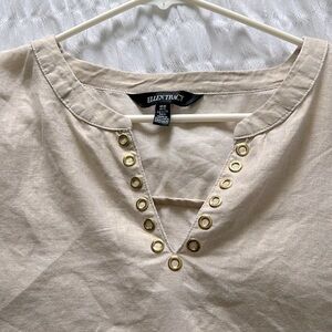 Beautiful linen tunic top with very light shimmer